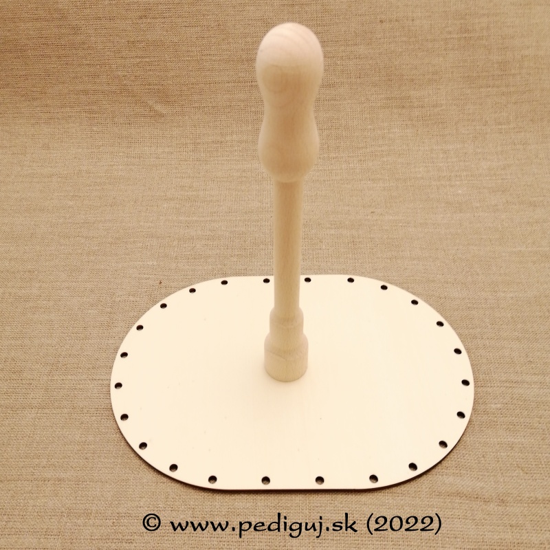 Korenička ovál 24 x 17 cm - papierové pletenie počet dierok 24