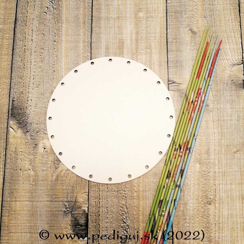 Kruh 18 cm papierové pletenie, počet dierok 20